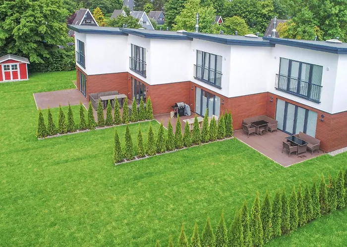 Casa de Férias Baltic Village-damp Damp